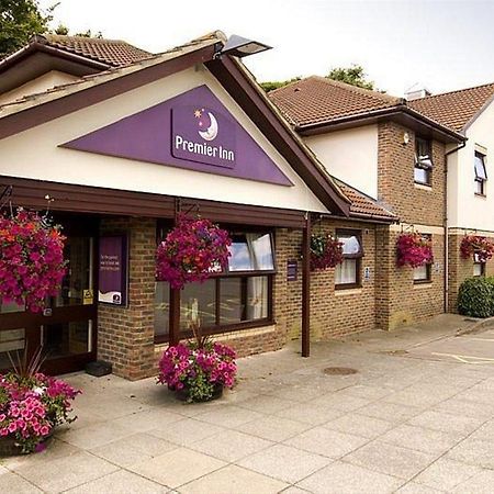 Premier Inn Dover East Exterior foto