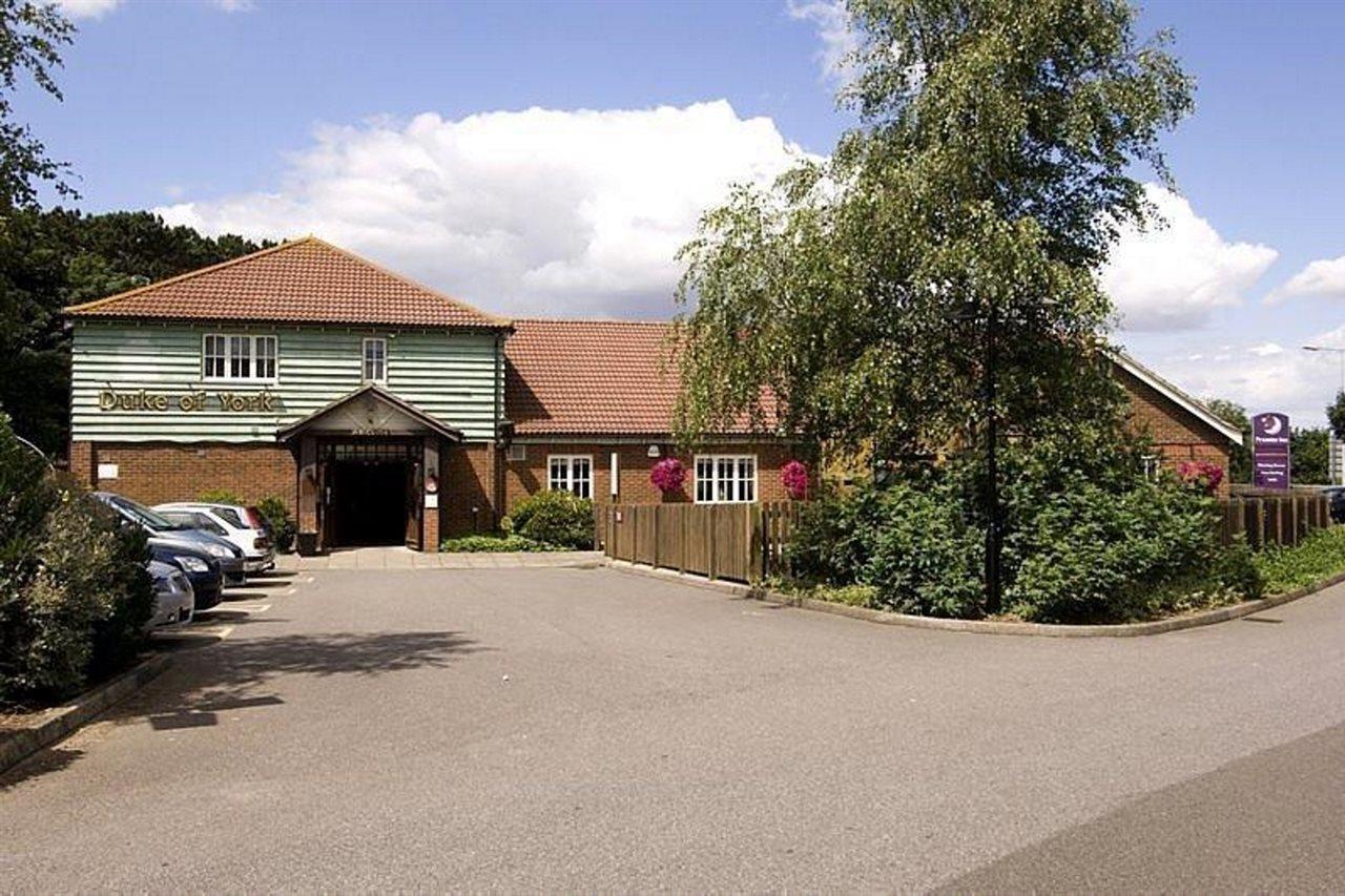 Premier Inn Dover East Exterior foto