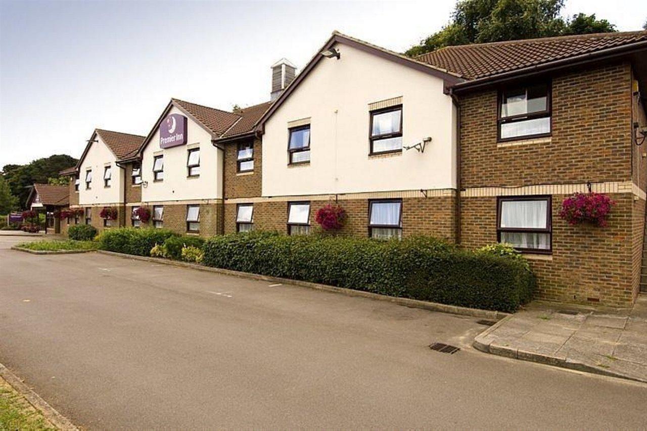 Premier Inn Dover East Exterior foto