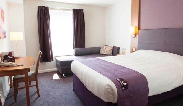 Premier Inn Dover East Exterior foto
